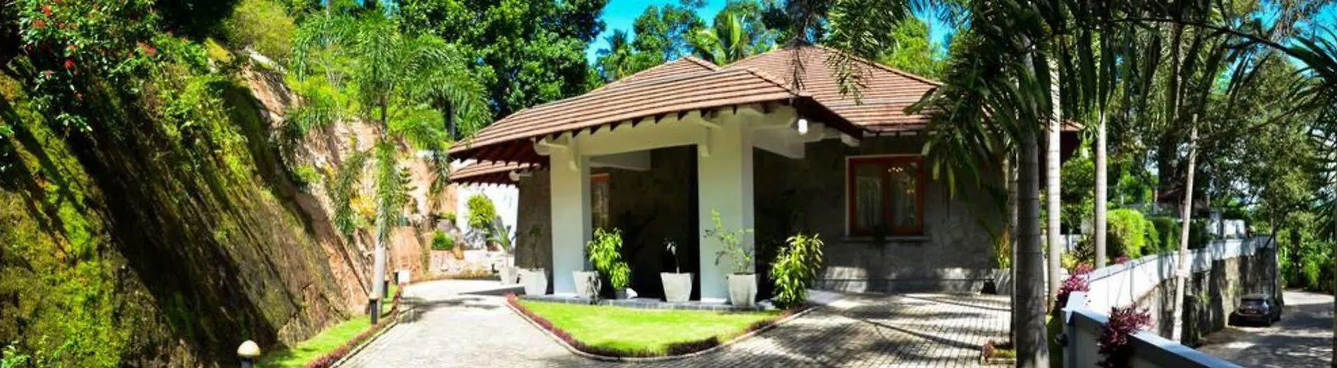 The Sanctuary Boutique Bungalow Kandy